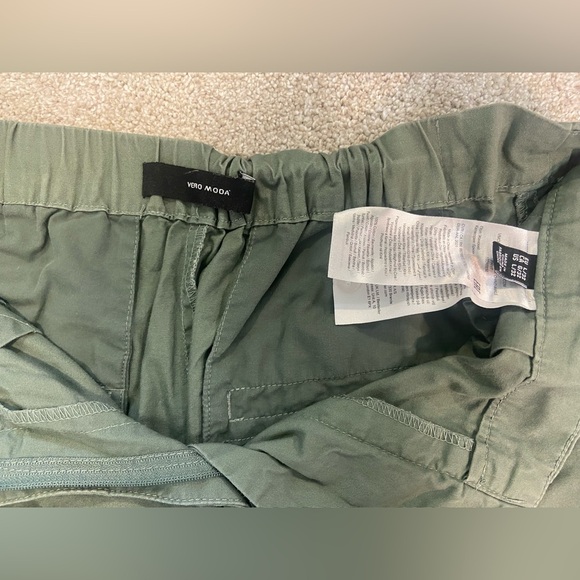 Vero Moda Army Green Pants - Picture 4 of 4